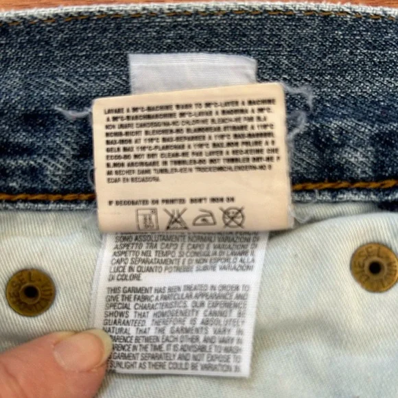 Men’s Diesel Industry Straight Leg Button Fly Distressed Blue Jeans 32x28 - Picture 11 of 16